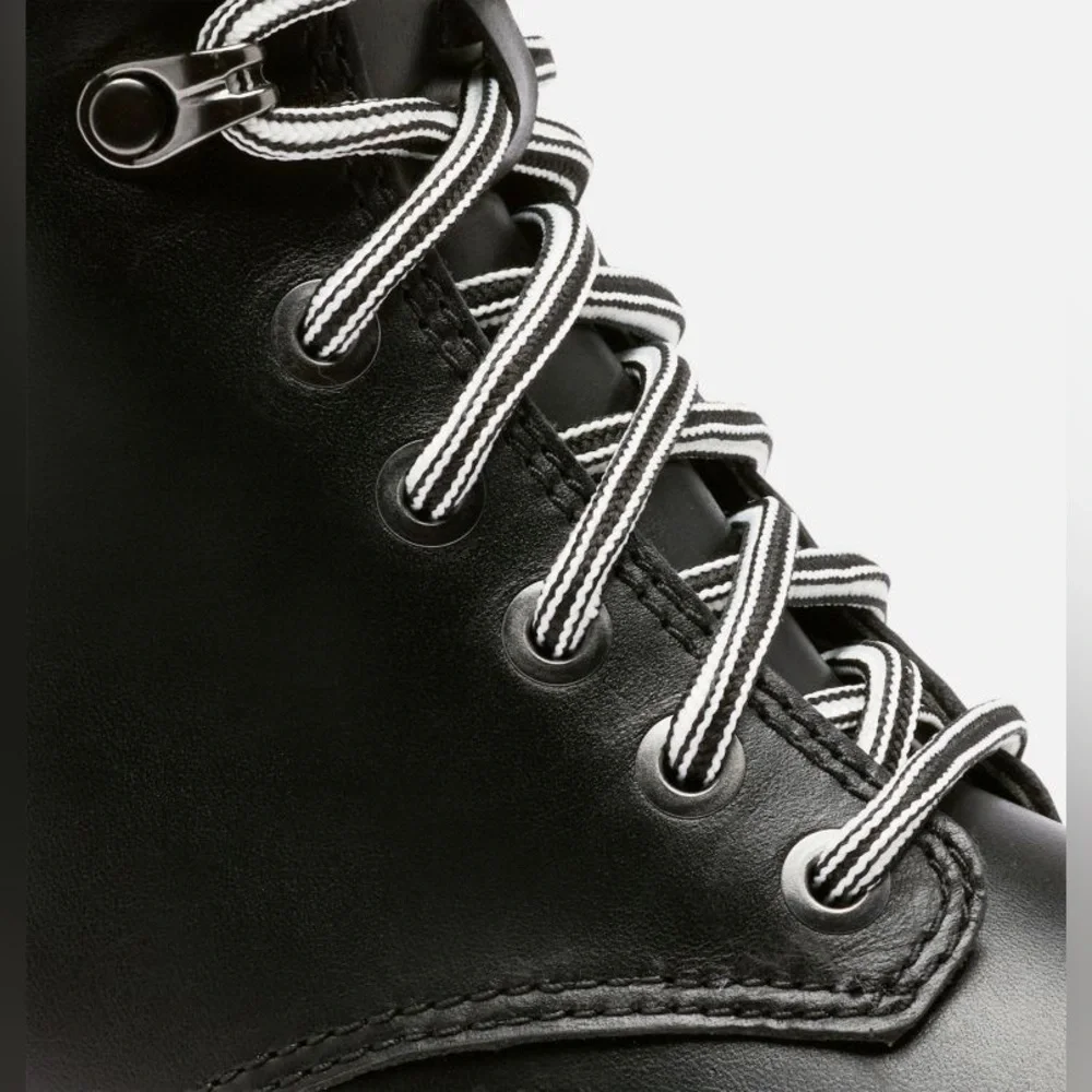 Sorel WOMEN'S LENNOX™ LACE STKD BOOT in Black